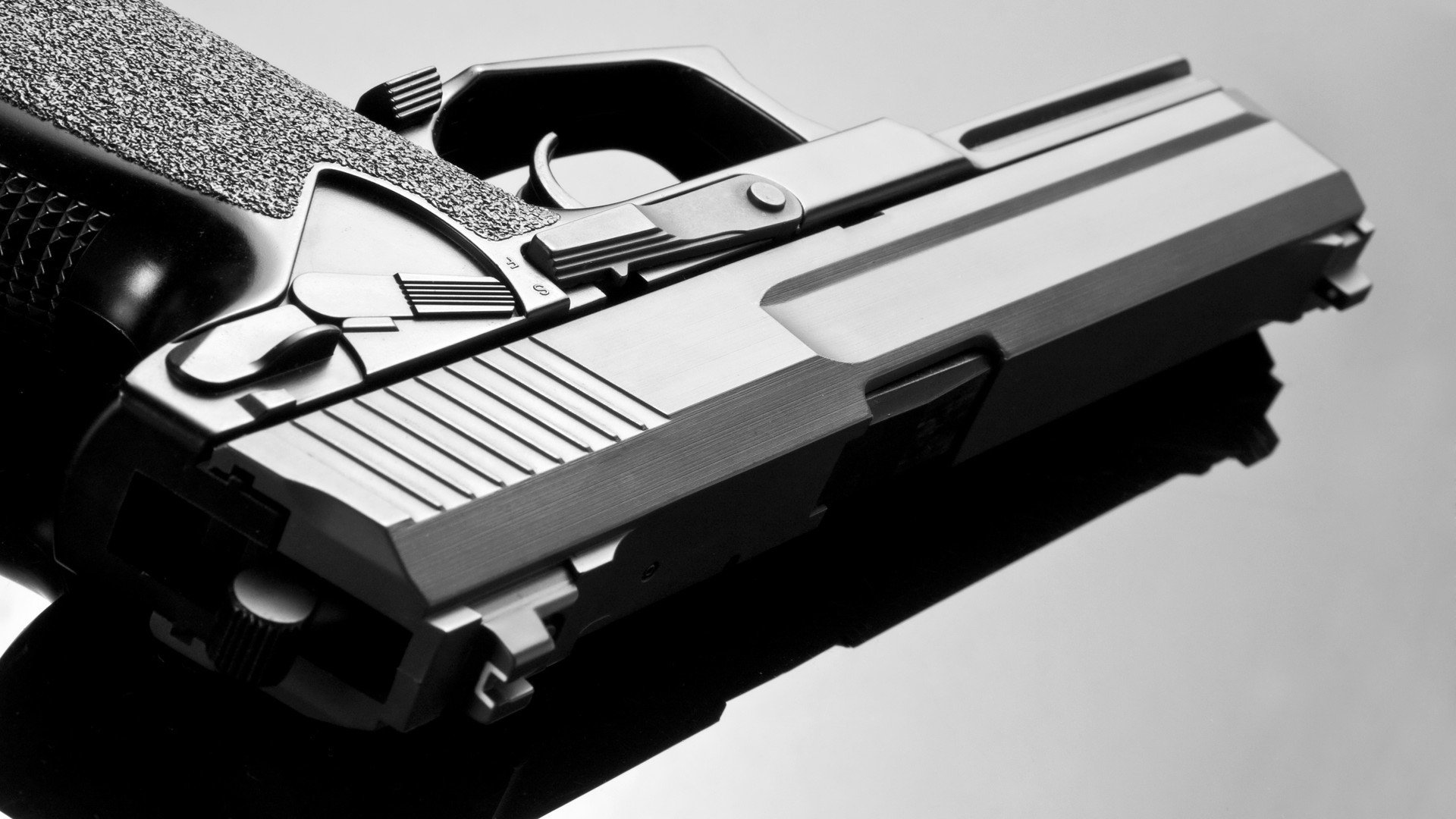 史密斯赛场状态巅峰令人期待未来，史密斯在cba数据